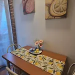شقة Trezza أكيتْريتْسا